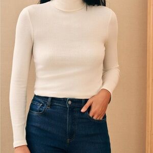 Faherty Legend White Ribbed Turtleneck NWT
